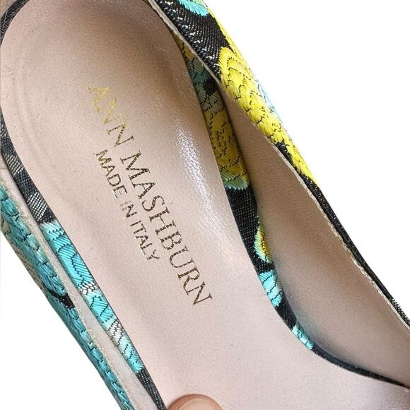 Ann Mashburn Floral Jacquard Block Heel Pumps 38 - Picture 7 of 9